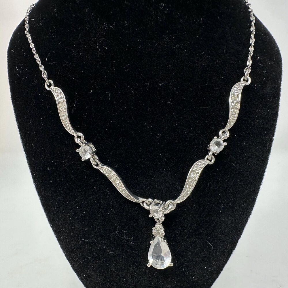Vintage Avon NR Signed Silver Tone Teardrop Crystal Y-Necklace 16" Bridal Prom